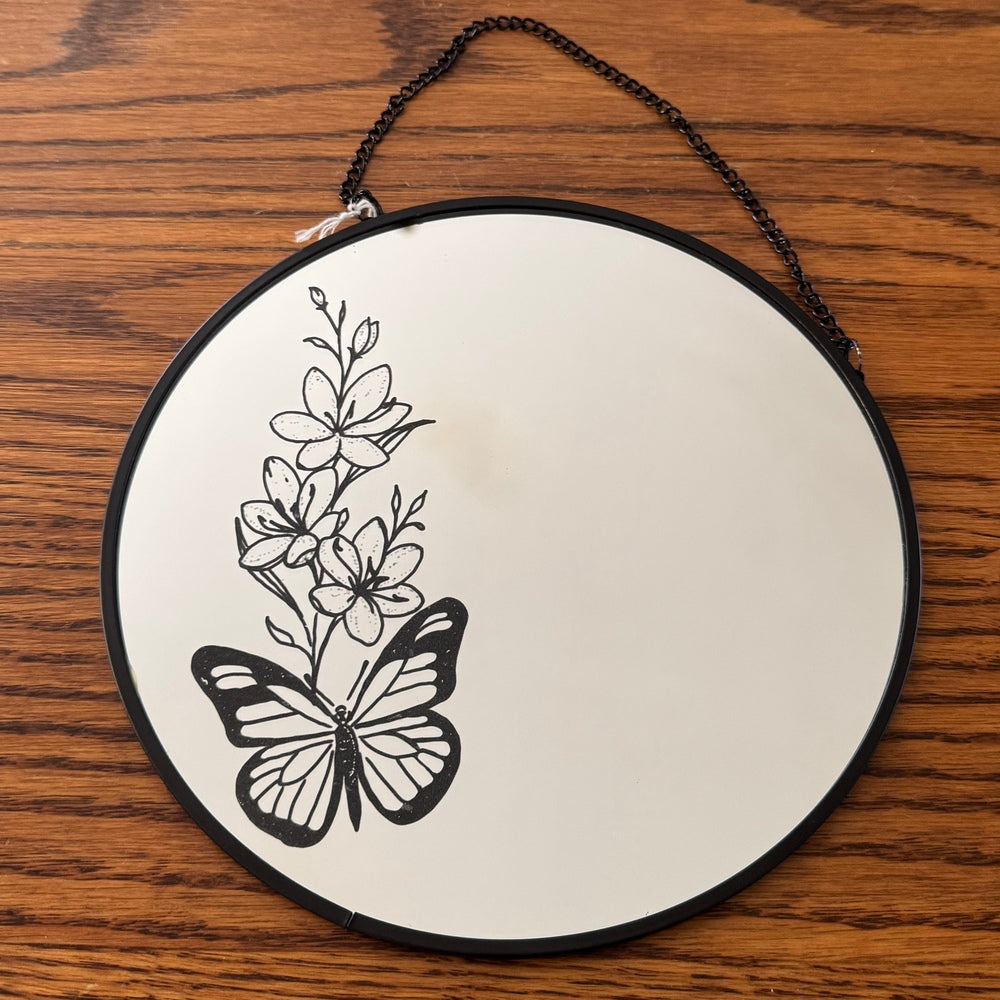 Miroir rond gravé laser – Papillon & fleurs