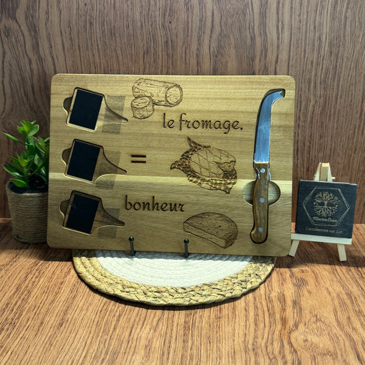 Plateau de fromage en acacia gravé « Le fromage = bonheur »