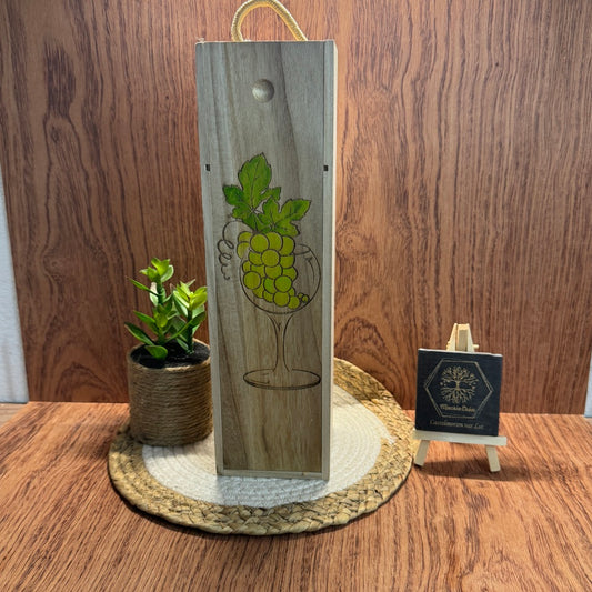 Caisse à bouteille en bois gravée – Vigne & Raisin