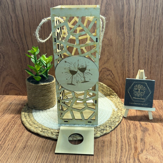Caisse à vin en bois découpée au laser – Mosaïque & Champagne