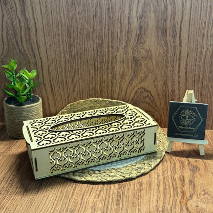 Boîte à mouchoirs en bois gravée – Arabesque