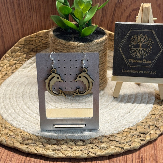 Boucles d’oreilles en bois découpé laser – Dauphin