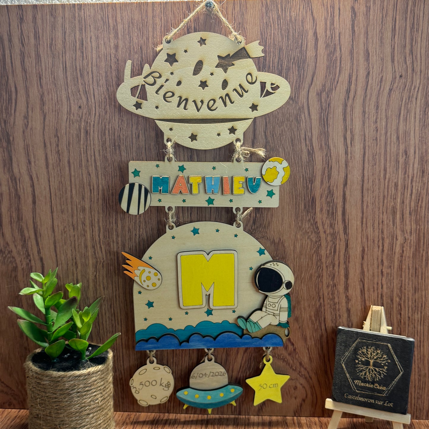 Décoration de naissance personnalisée thème espace "Bienvenue"