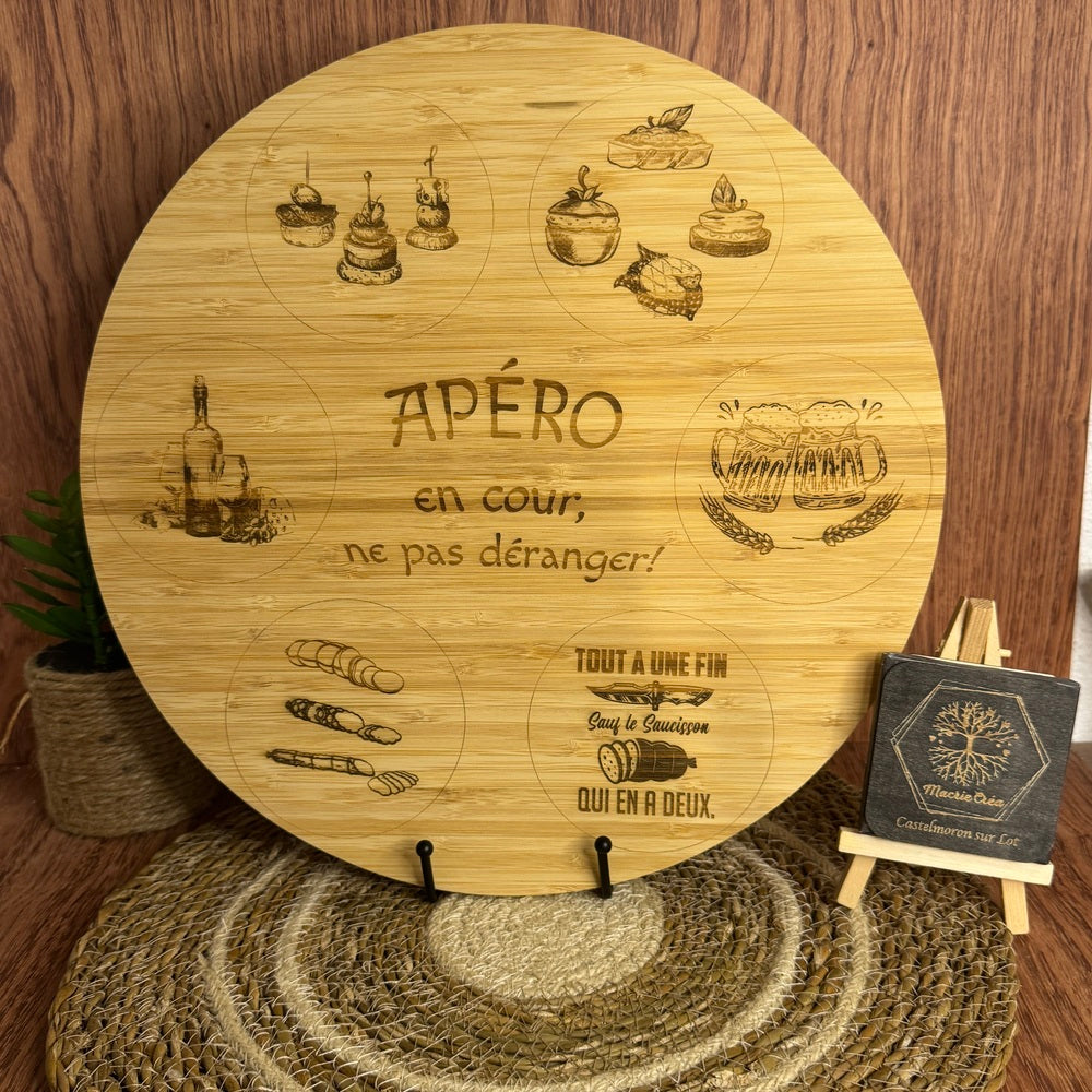 Plateau tournant gravé en bambou – Apéro